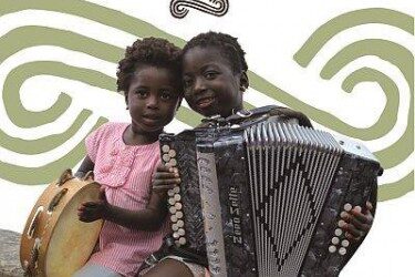 KORRONTZI BENEFIC DISKO ETA PROIEKTUAREN AURKEZPENA